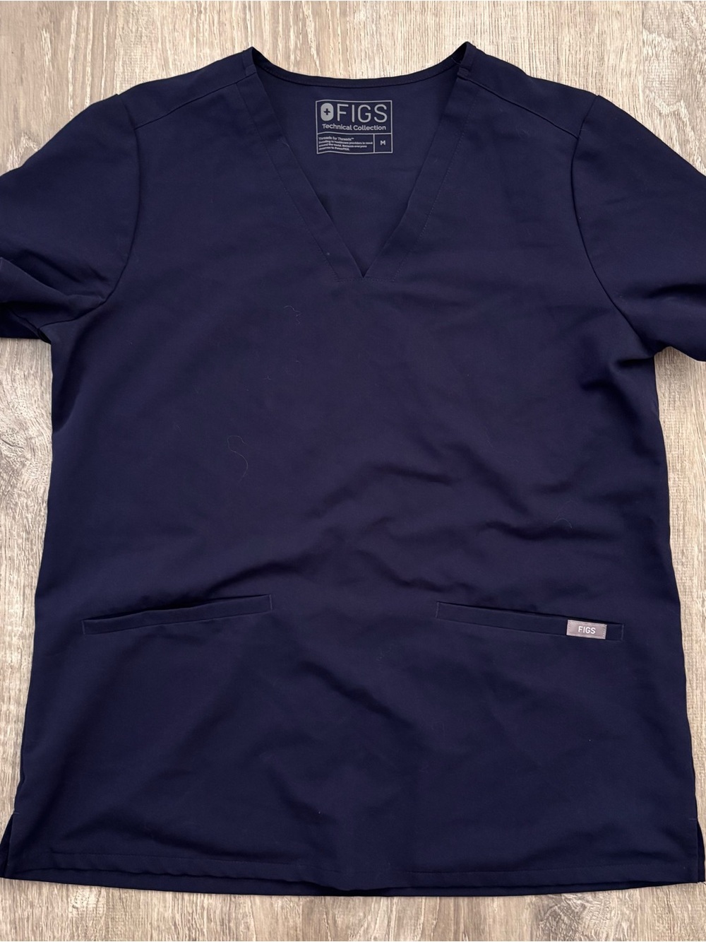 Figs Scrub Top Medium Navy